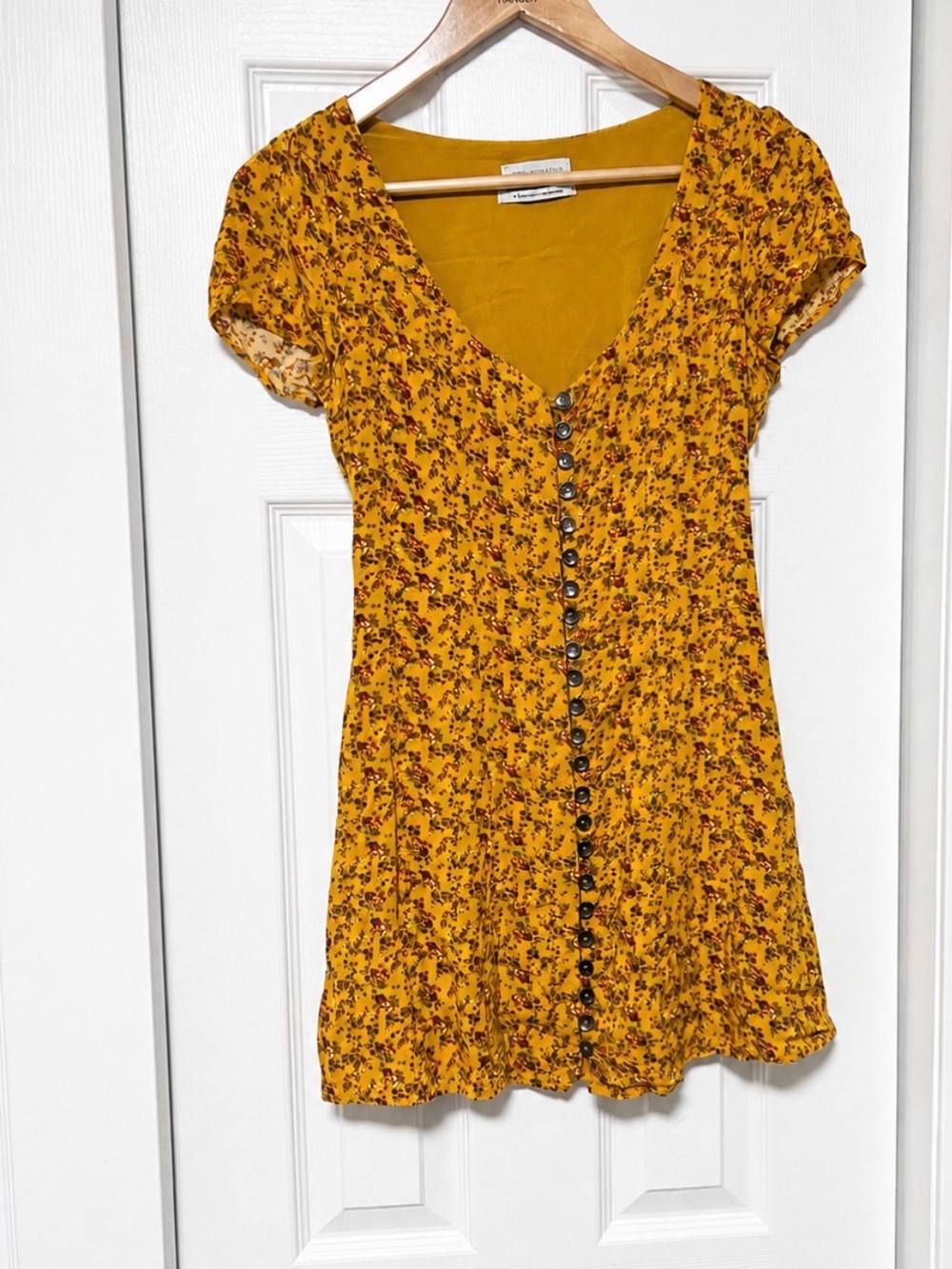 Urban Outfitters UO Mustard Yellow Floral Button Front Mini Dress M